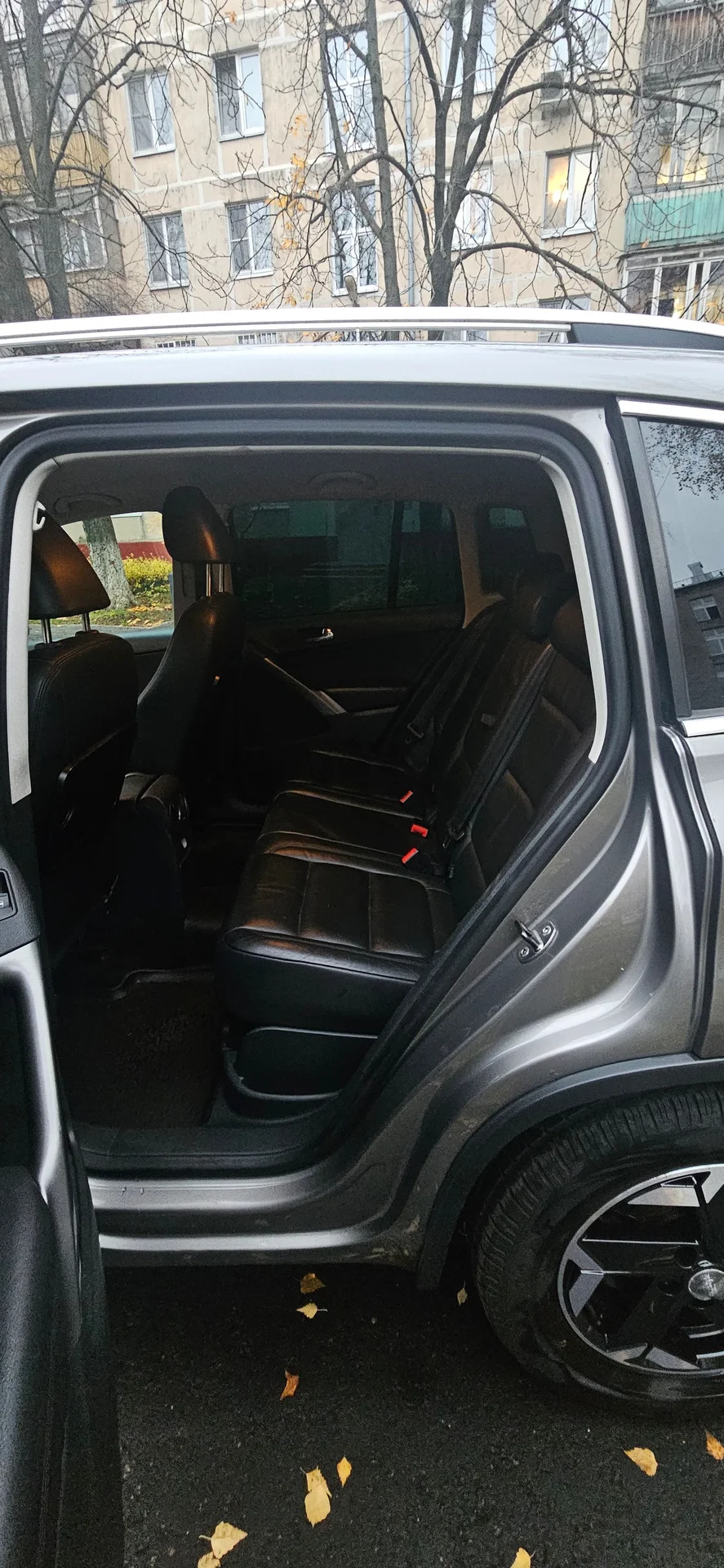 Volkswagen Tiguan 1 - миниатюра 8