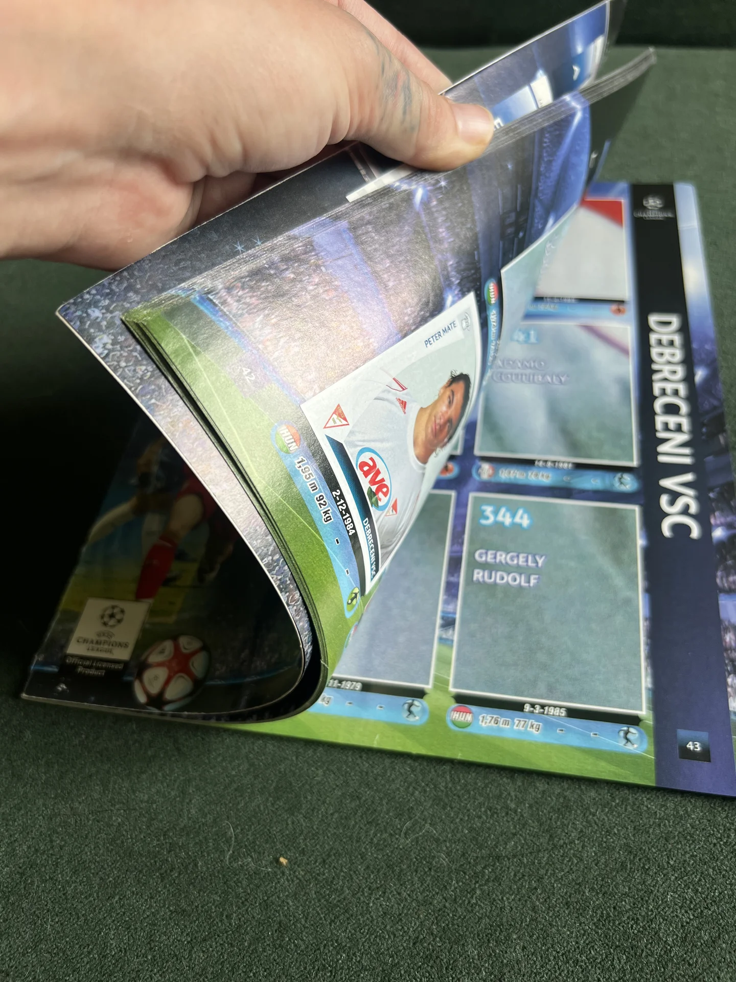 Стикербук Лига Чемпионов UEFA 2009-2010 - миниатюра 6