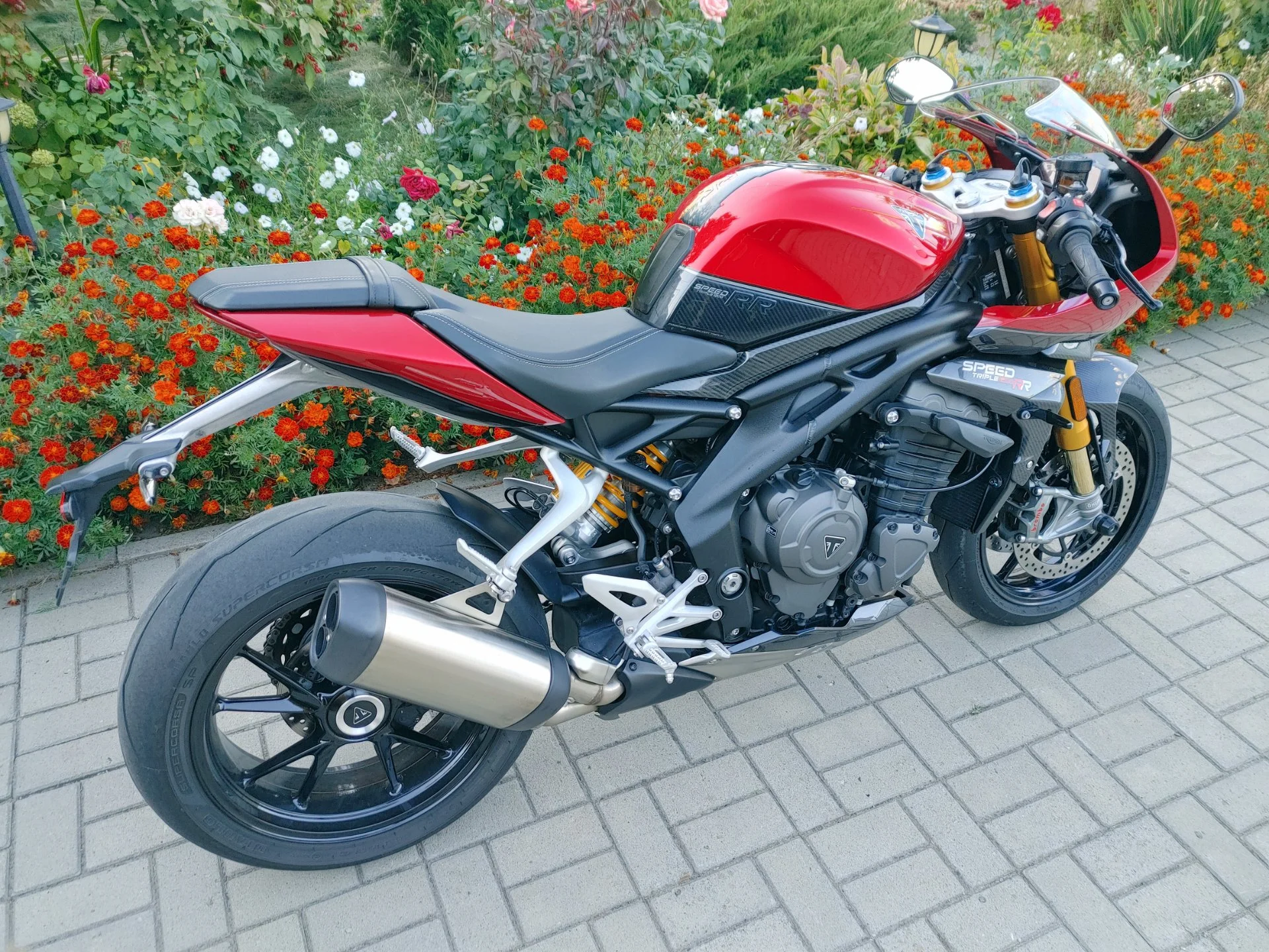 Triumph Speed Triple 1200 RR - миниатюра 18