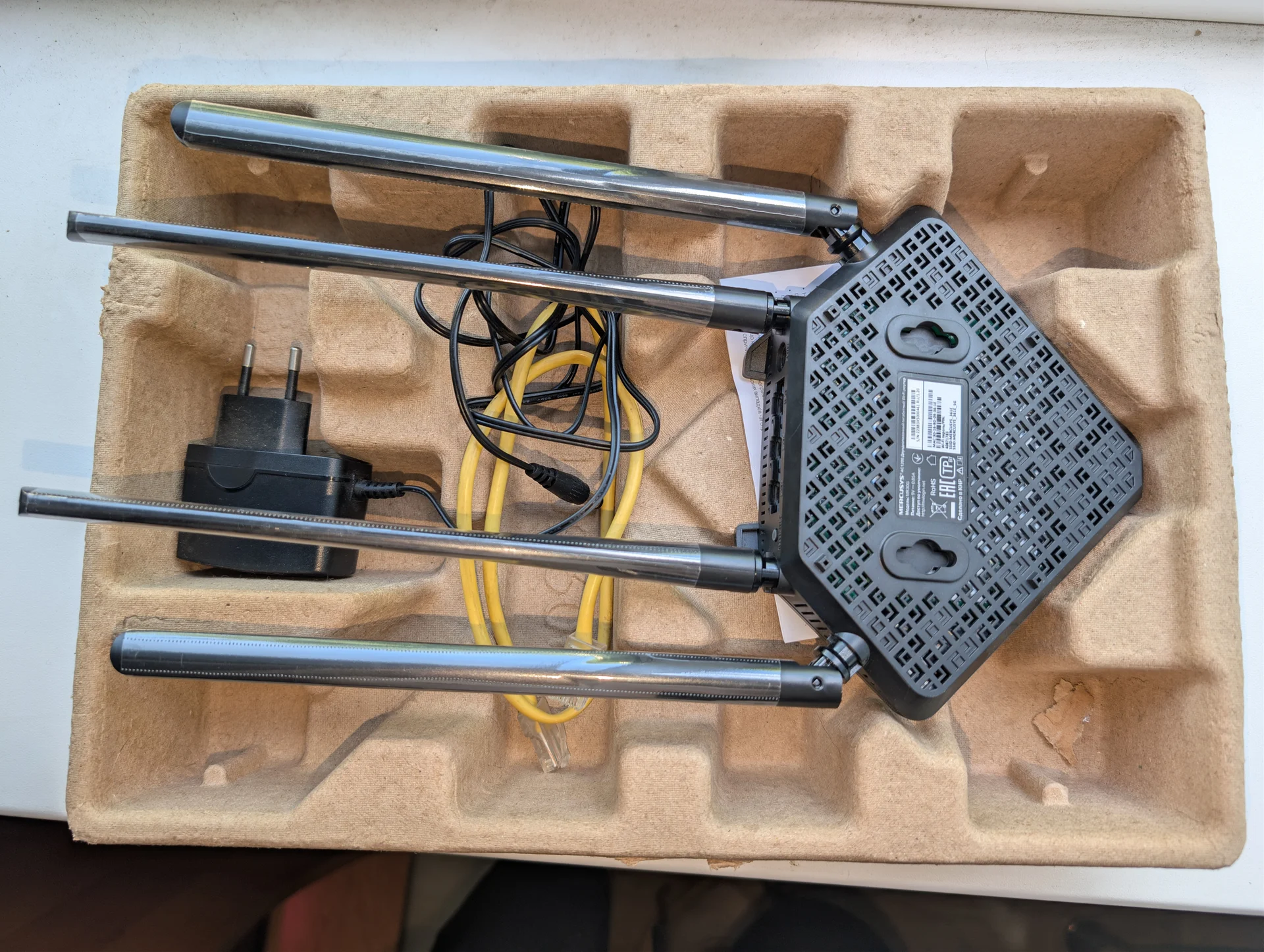 Wi-Fi роутер Mercusys MR30G AC1200 (Новый) - миниатюра 3