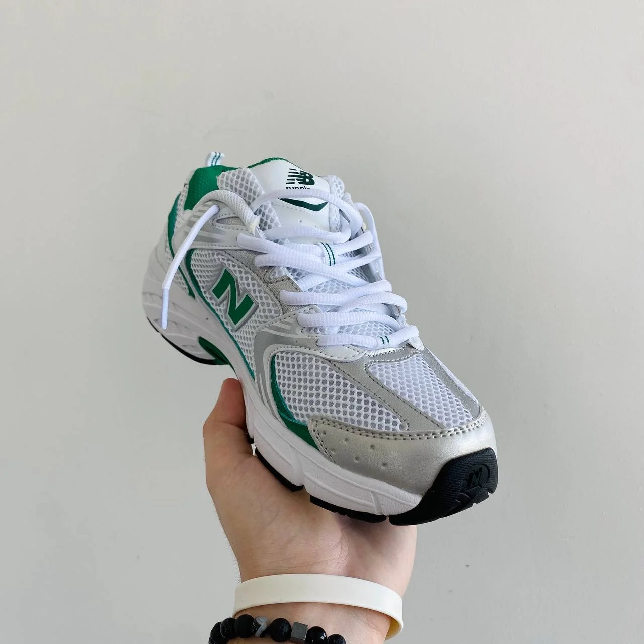 Новые мужские кроссовки New Balance 530 - изображение 1