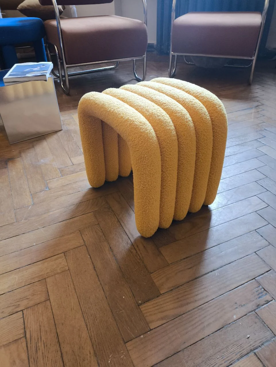 Табурет из букле в стиле Zara Home - миниатюра 6
