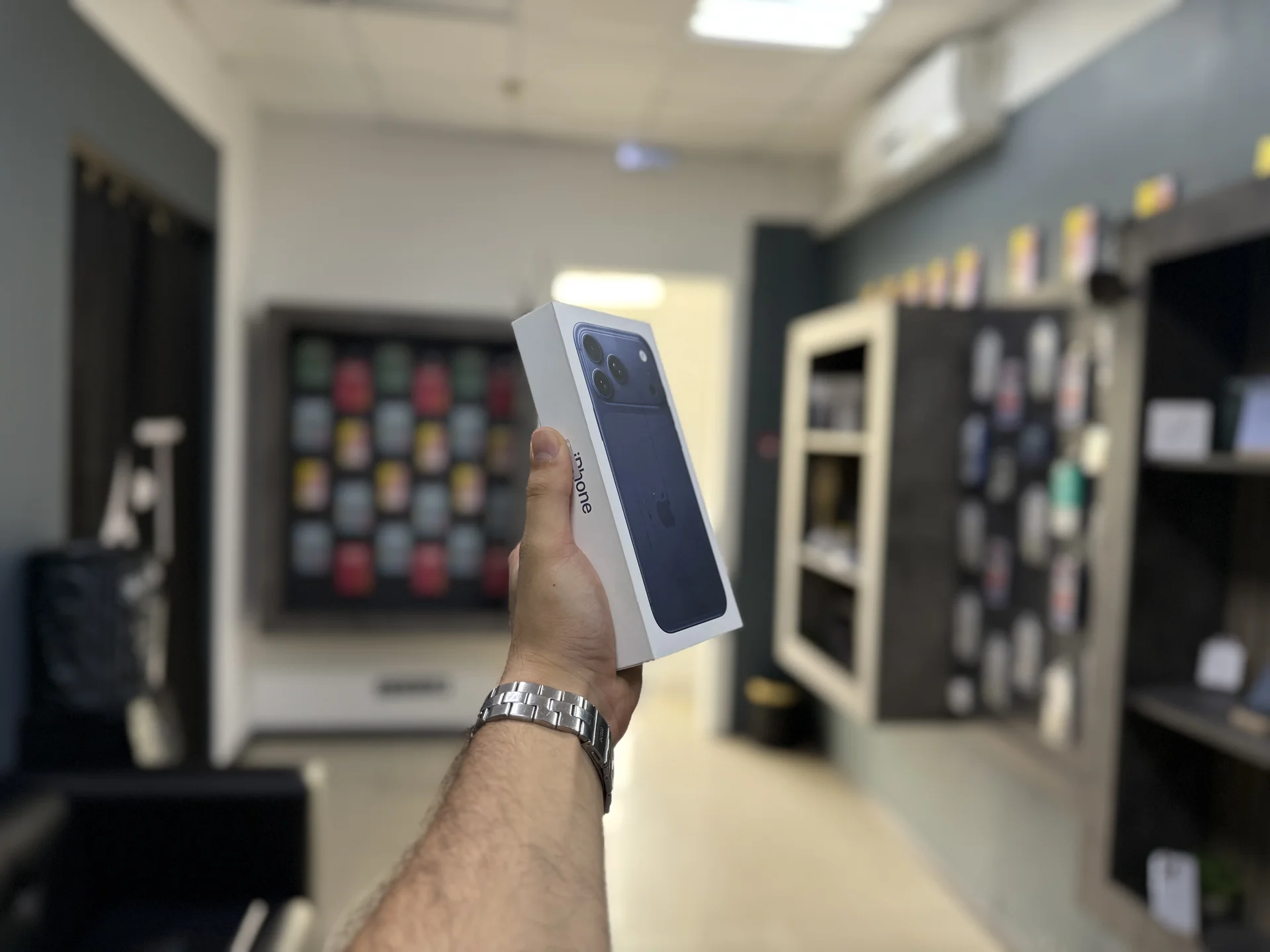 iPhone 17 Pro Max 256 Deep Blue eSim