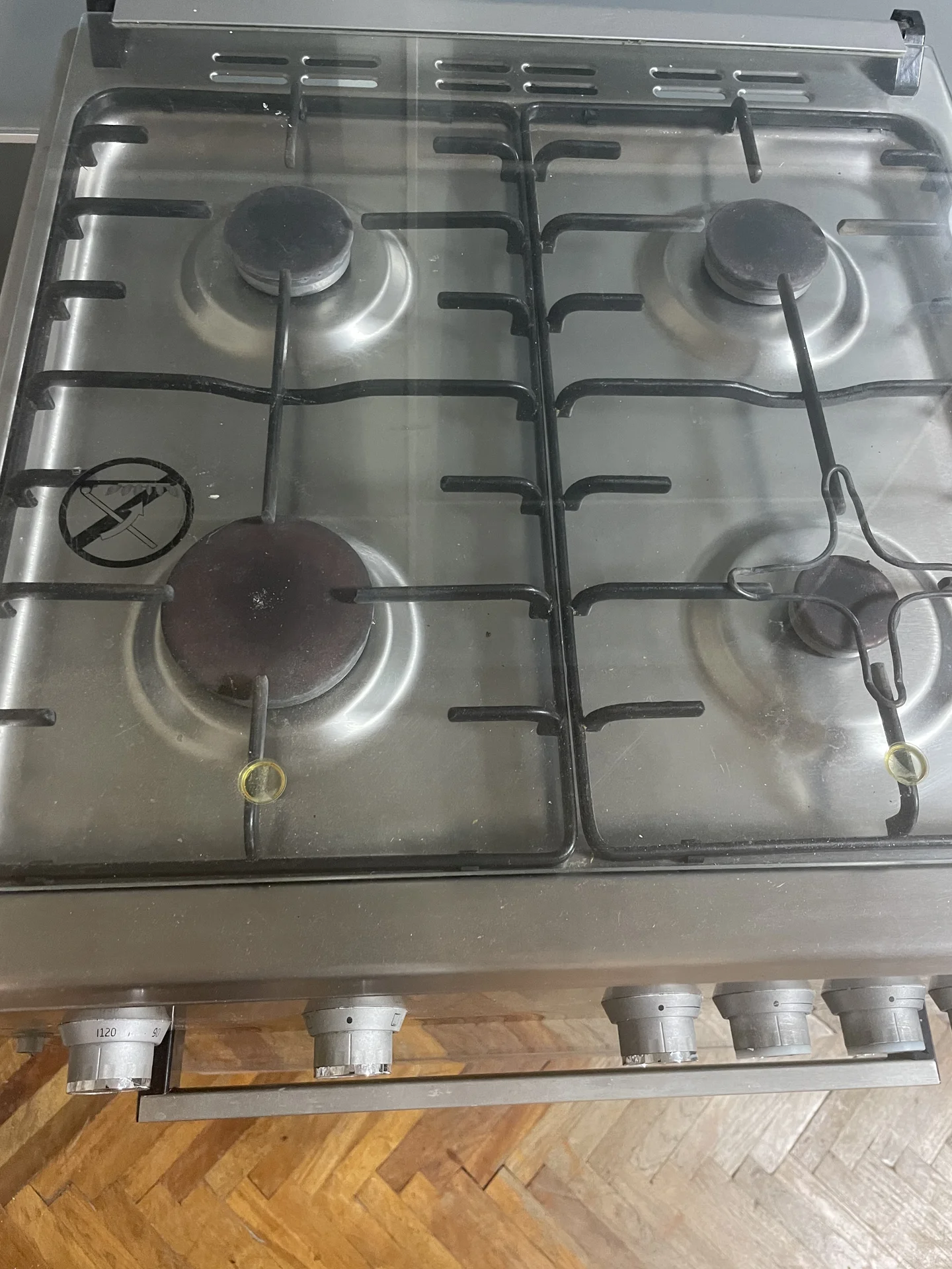 газовая плита и духовка beko бу в хорошем состояни - миниатюра 8