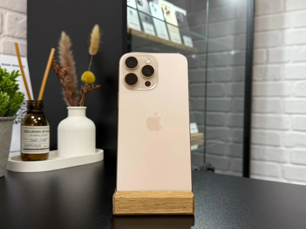 iPhone 16 pro max 256gb - изображение 1