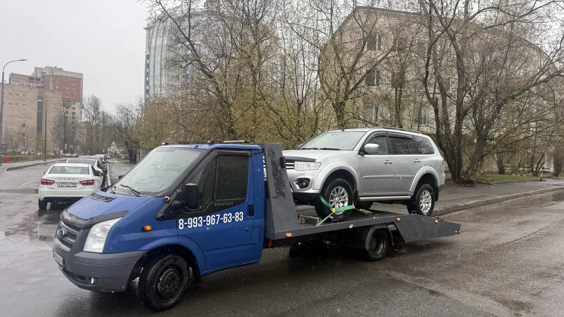 Услуги эвакуатора. Эвакуатор Спб