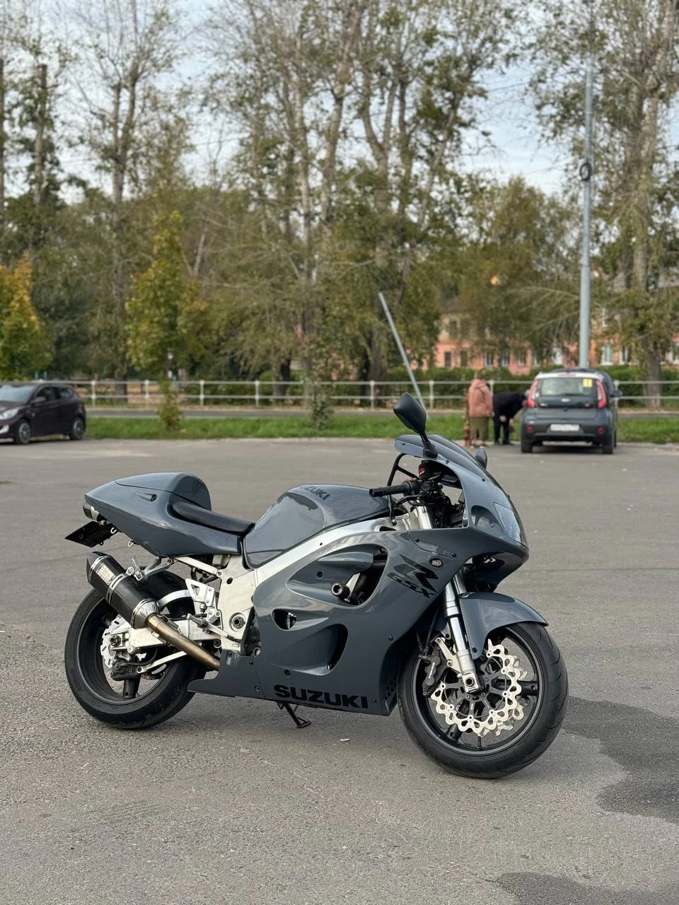 Продам Suzuki GSX-R 750 - миниатюра 3