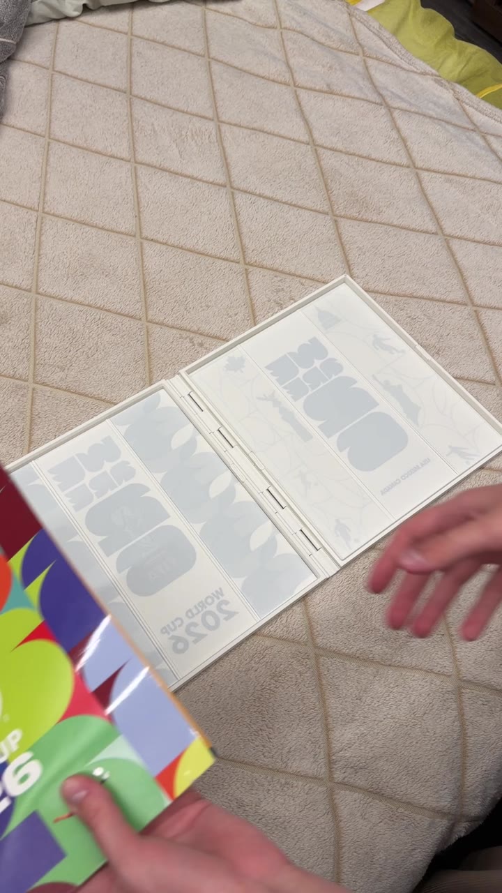 Кейс для альбома Panini fifa world cup 2026 - видео 8