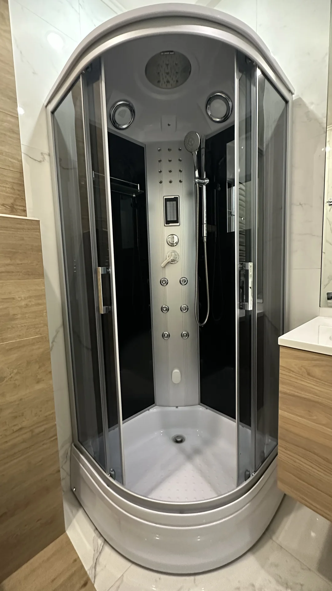 Дуплекс. 127 м². 2 этажа. Газ, свет, вода - миниатюра 14