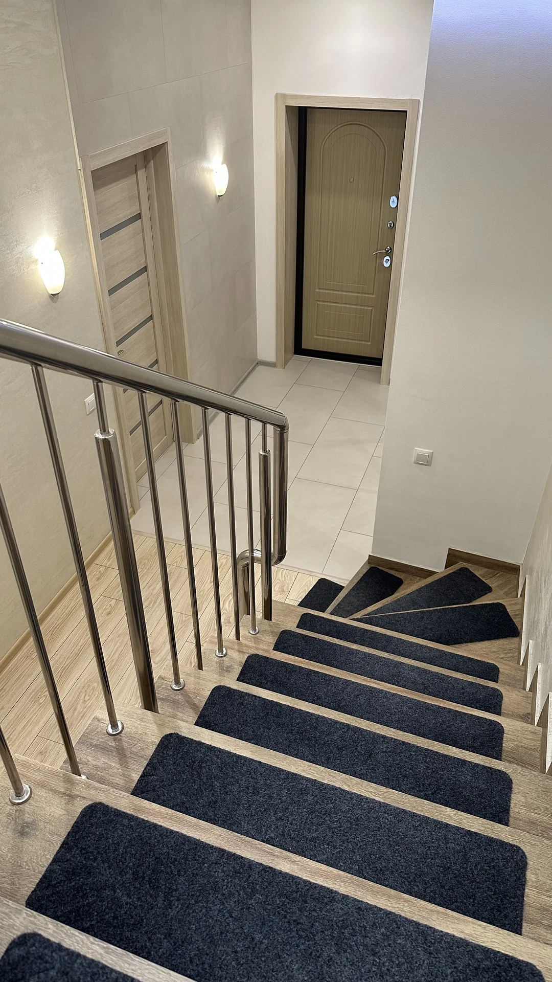 Дуплекс. 127 м². 2 этажа. Газ, свет, вода - миниатюра 18