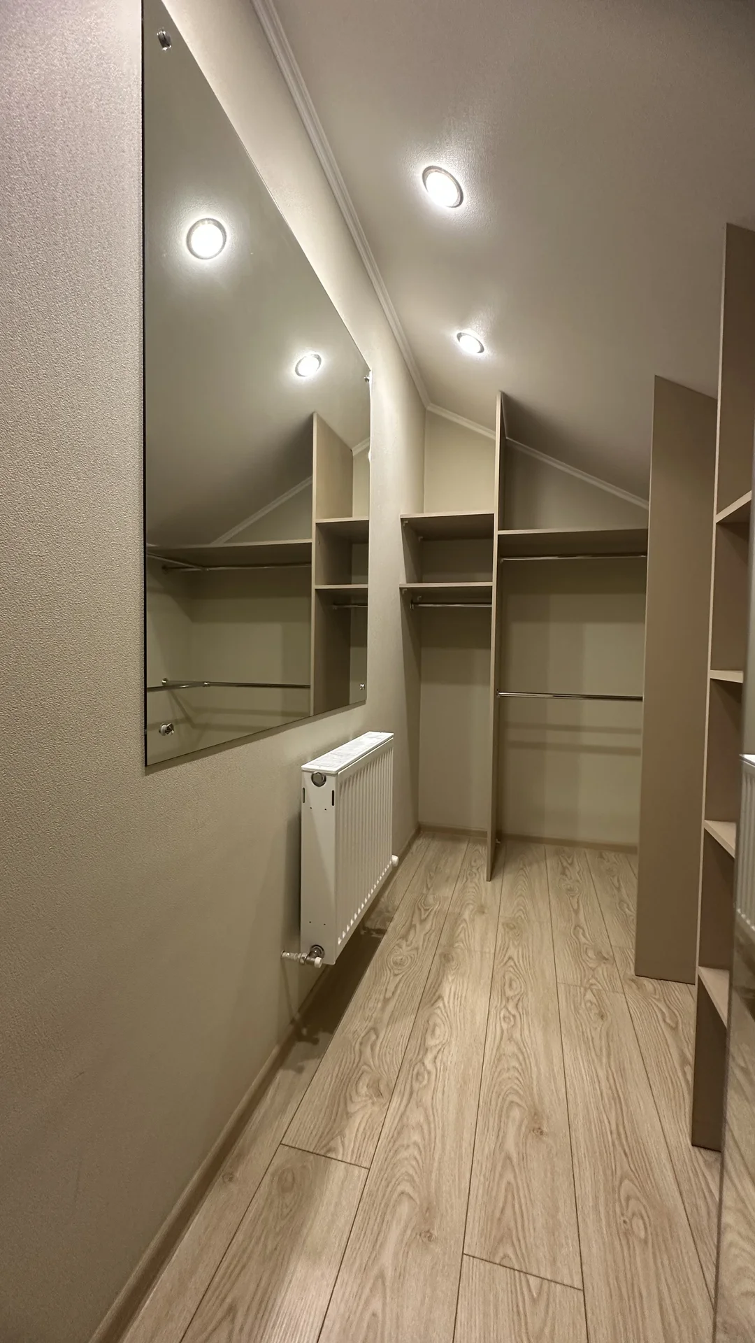 Дуплекс. 127 м². 2 этажа. Газ, свет, вода - миниатюра 36
