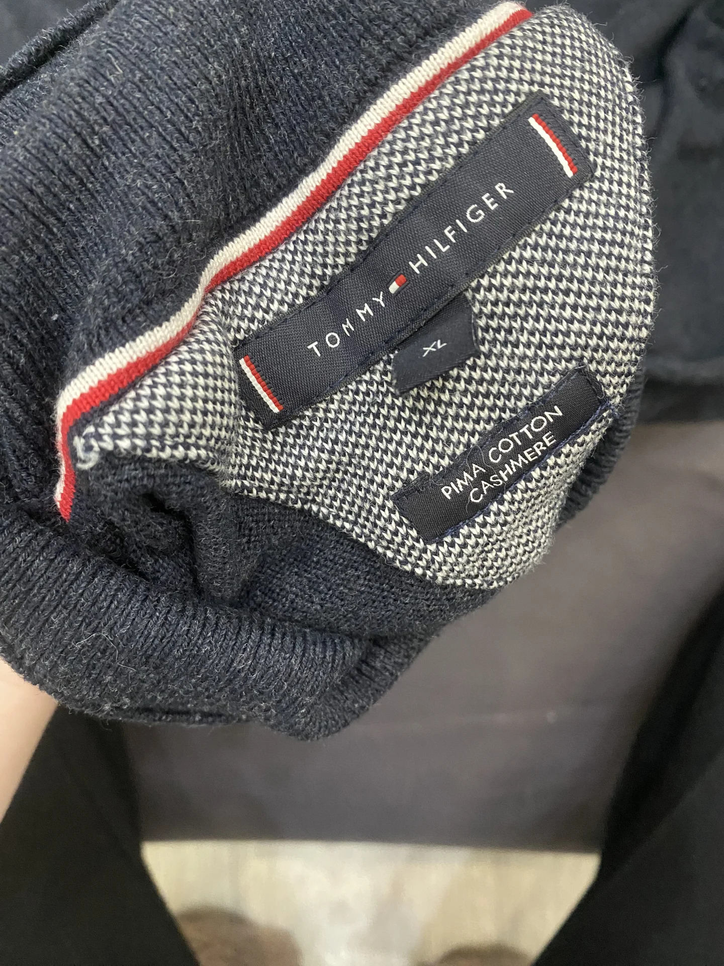 кашемировый свитер tommy hilfiger - миниатюра 2