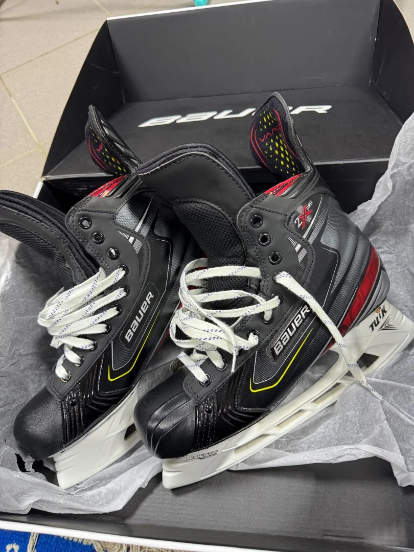 Коньки Bauer 2x pro 10.3/4 D спецзаказ - изображение 1