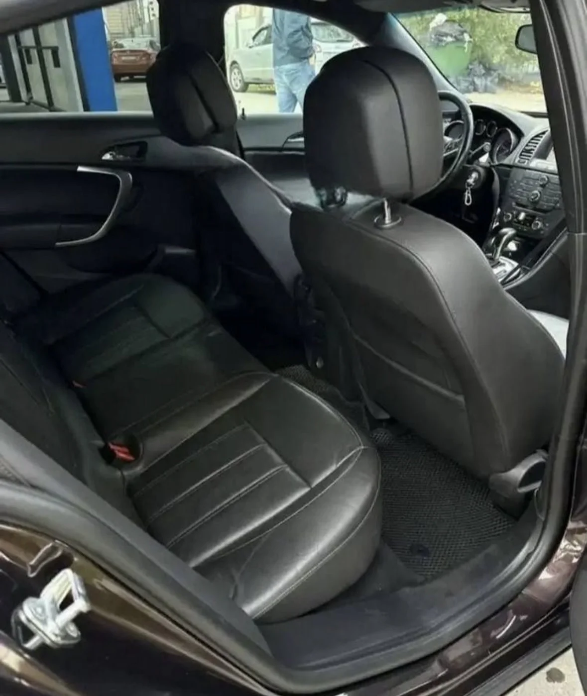 opel insignia - миниатюра 7