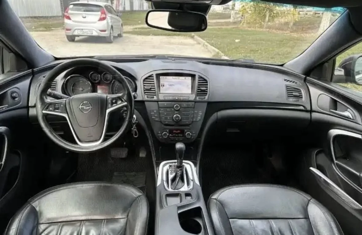 opel insignia - миниатюра 9