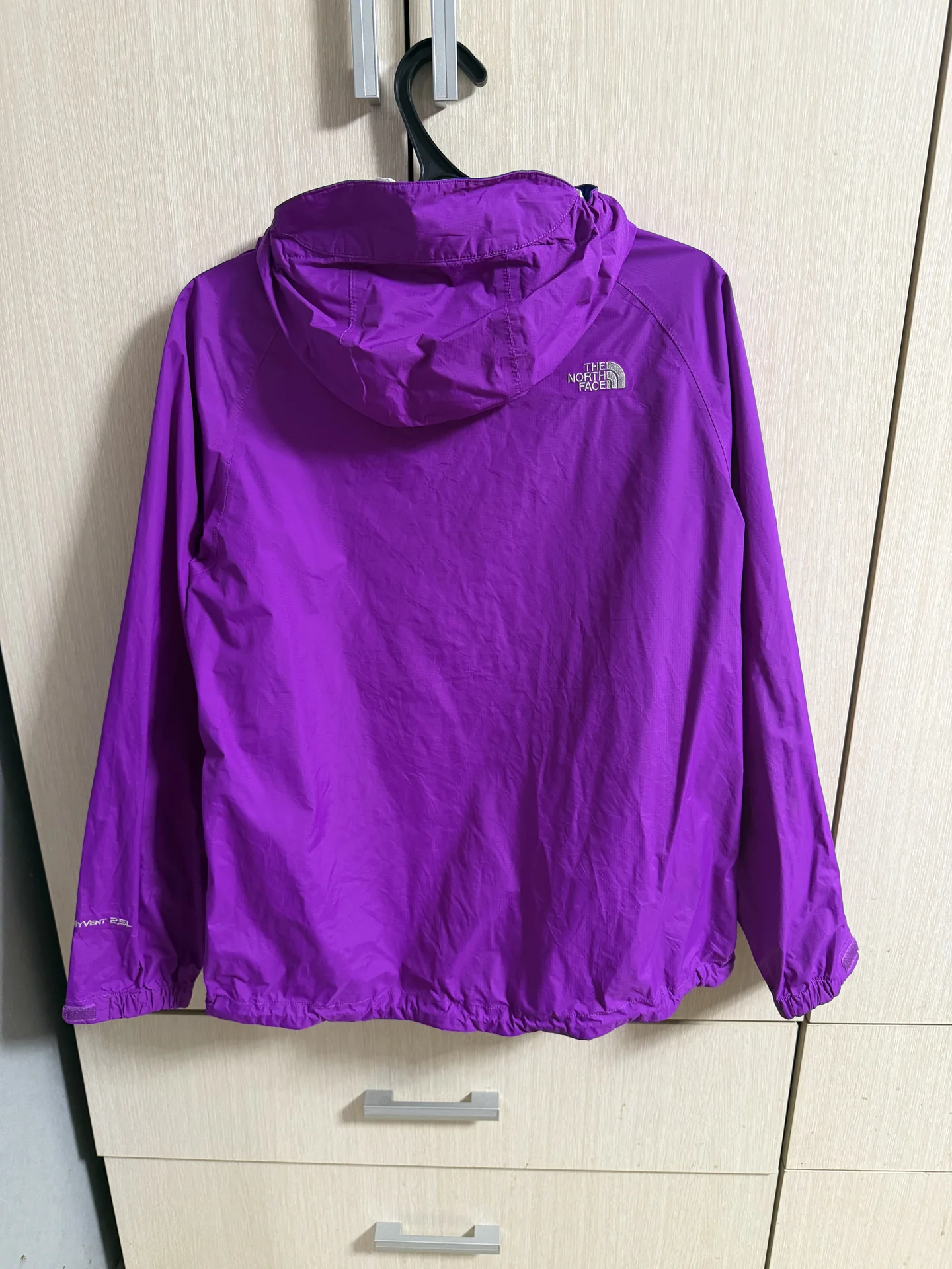 Водонепроницаемая ветровка The North Face - миниатюра 3