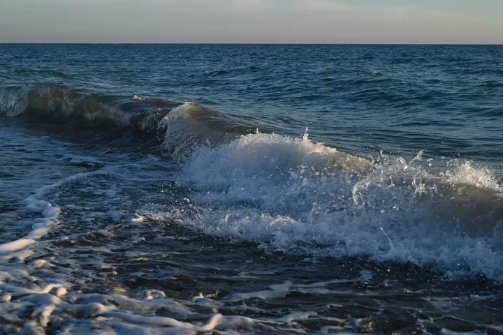 Дом вашей мечты у моря. Рассмотрим предложения. - миниатюра 17