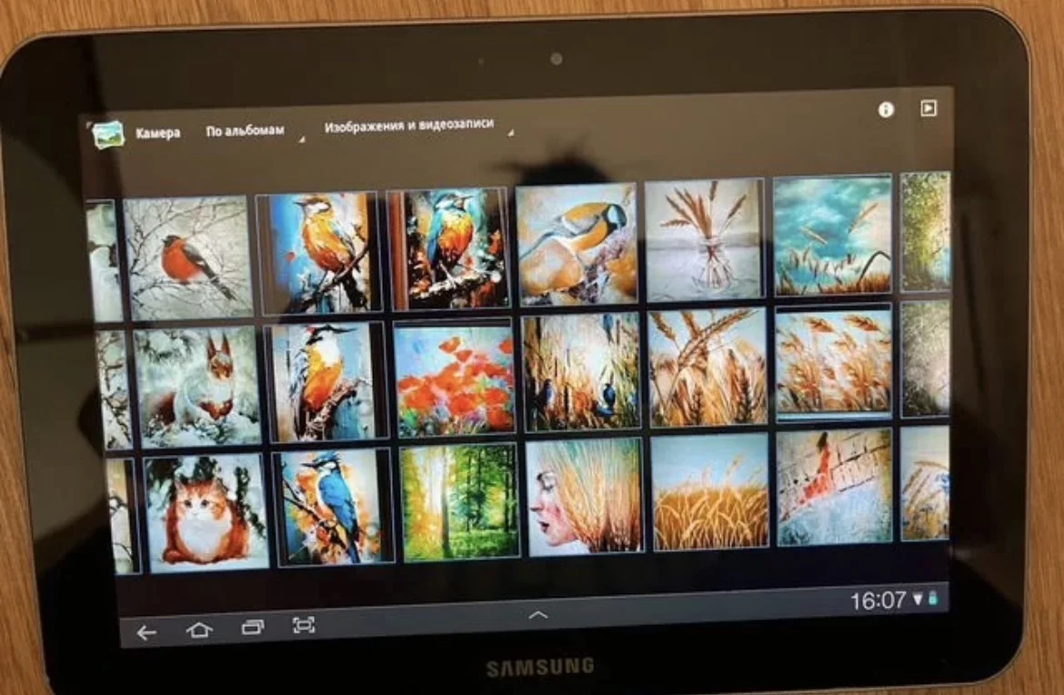Планшет Samsung Galaxy Tab P7300 32Gb - миниатюра 6