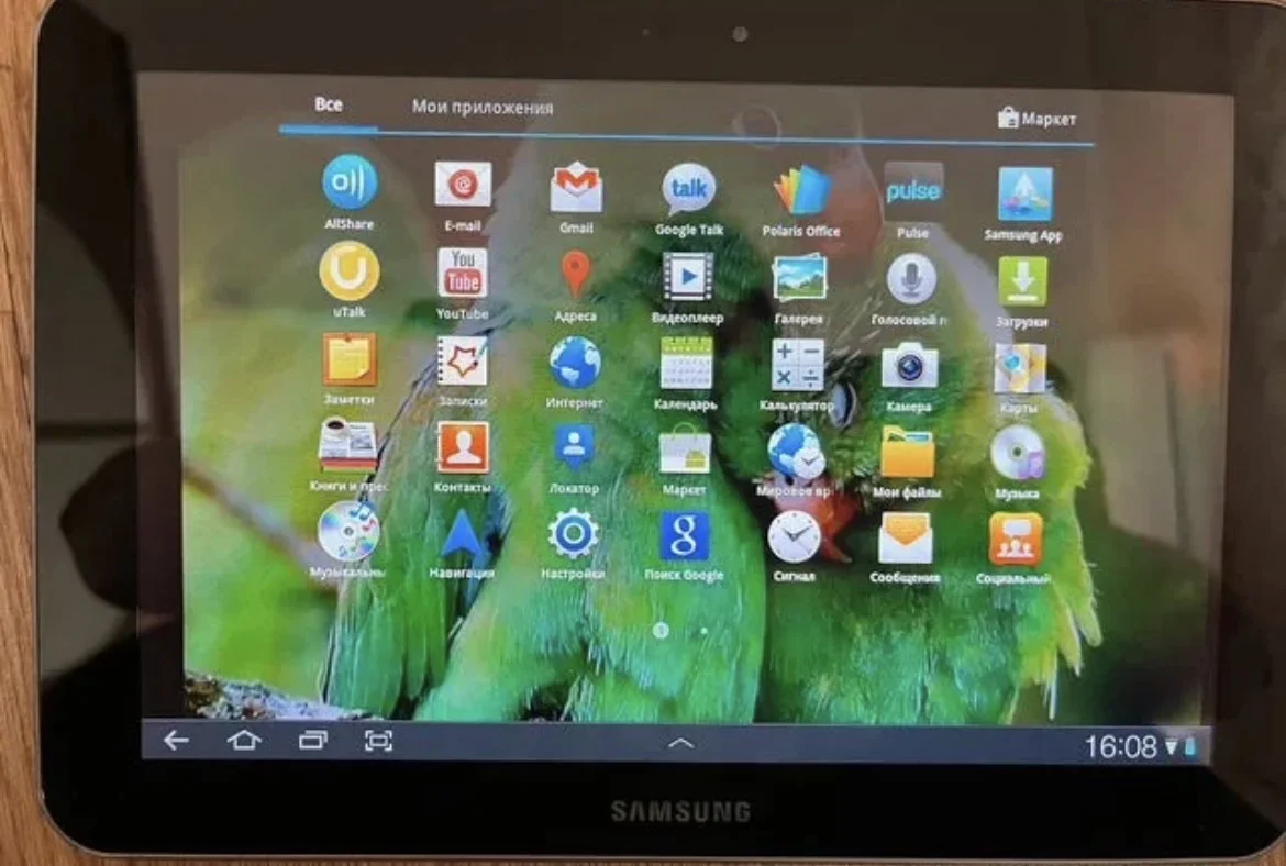 Планшет Samsung Galaxy Tab P7300 32Gb - изображение 1