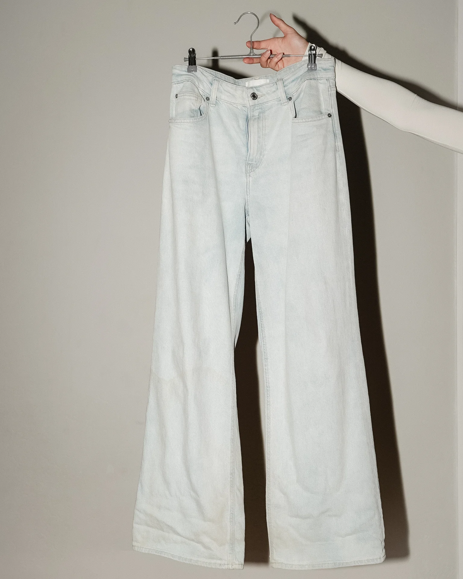 Джинсы H&M - миниатюра 7