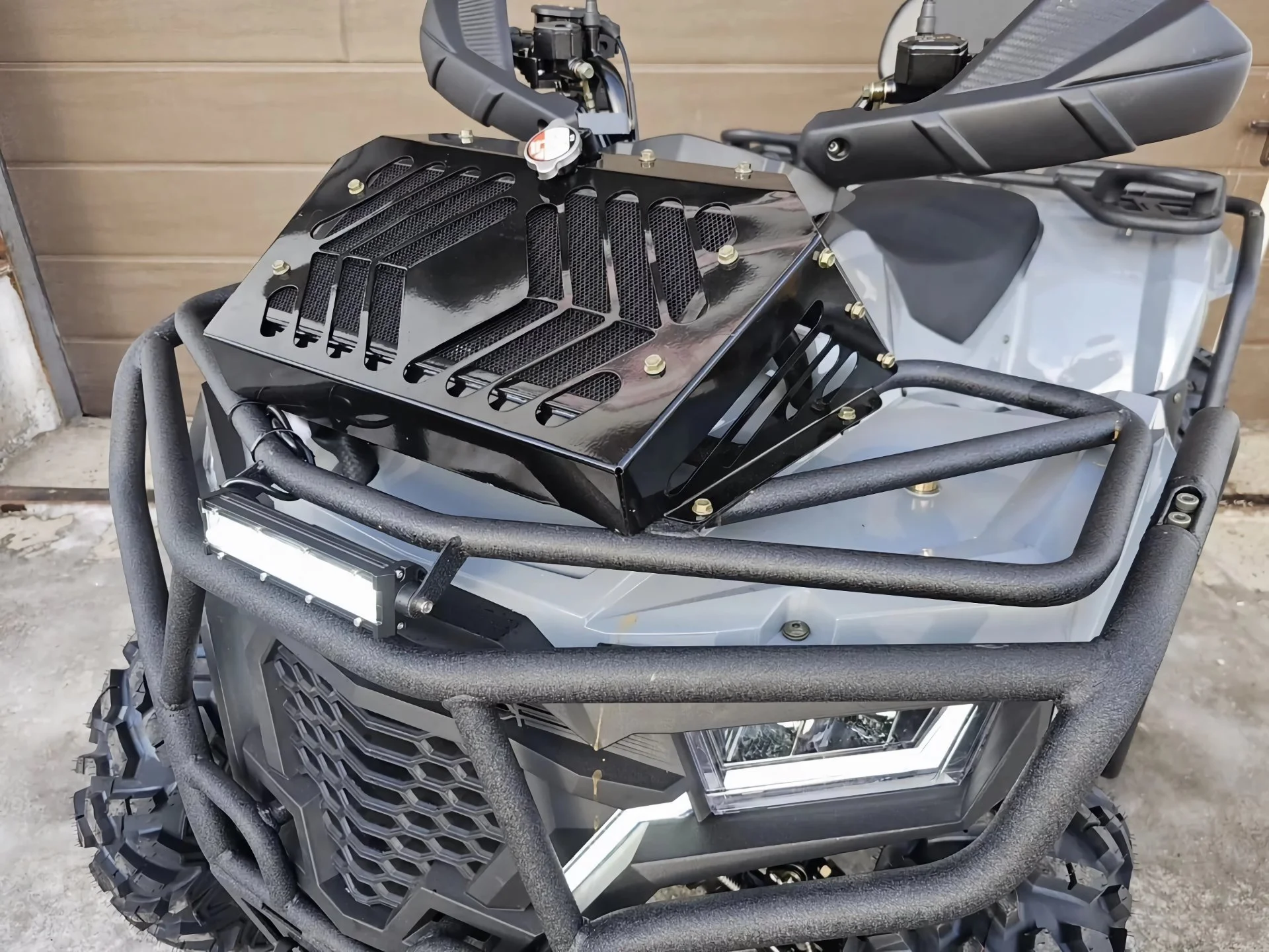 Квадроцикл Loncin Sumahao 400 EFI EPS 4ВД «Серый» - миниатюра 7