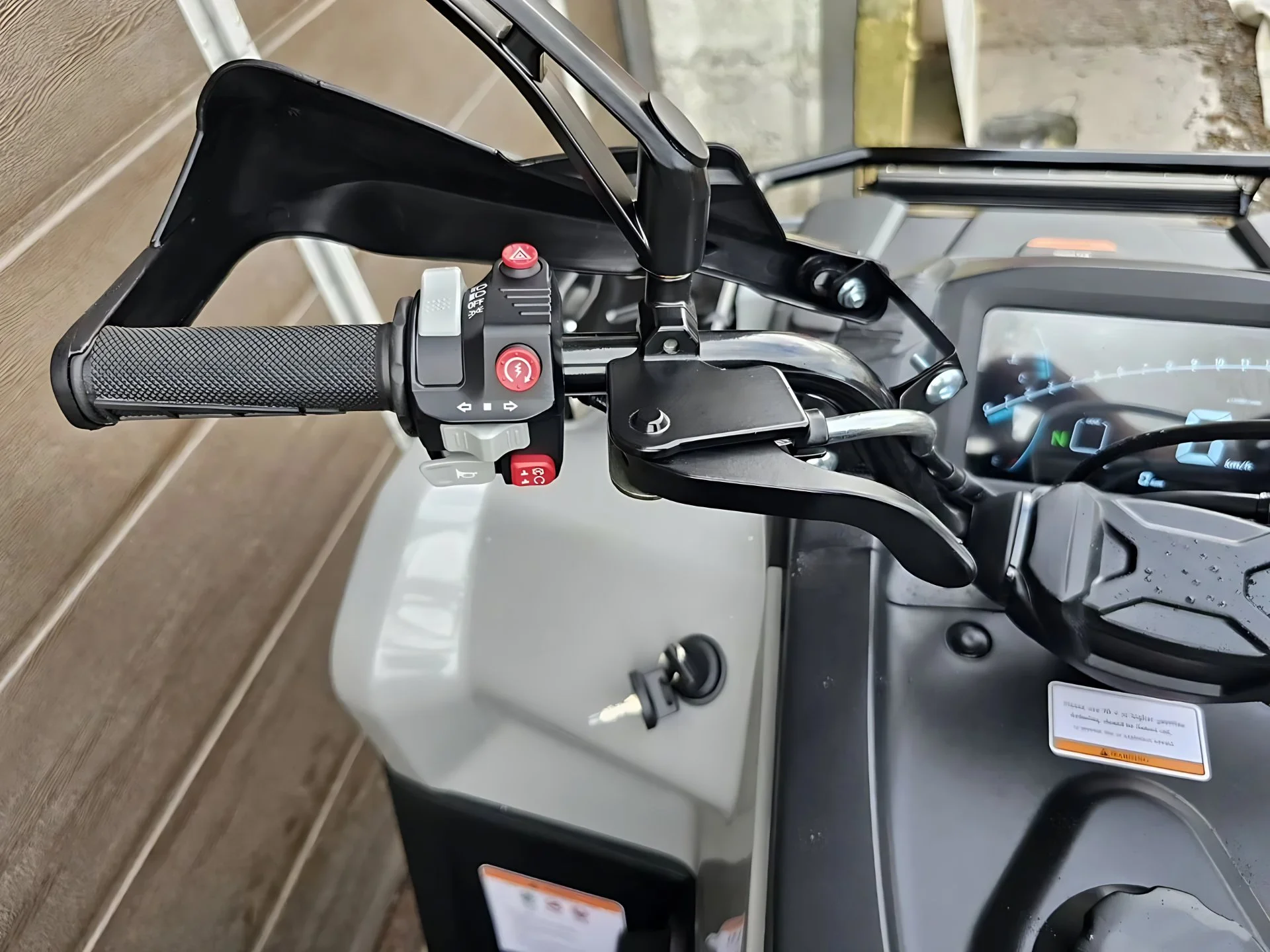 Квадроцикл Mikilon Hammer 300 Touring «Серый» - миниатюра 9
