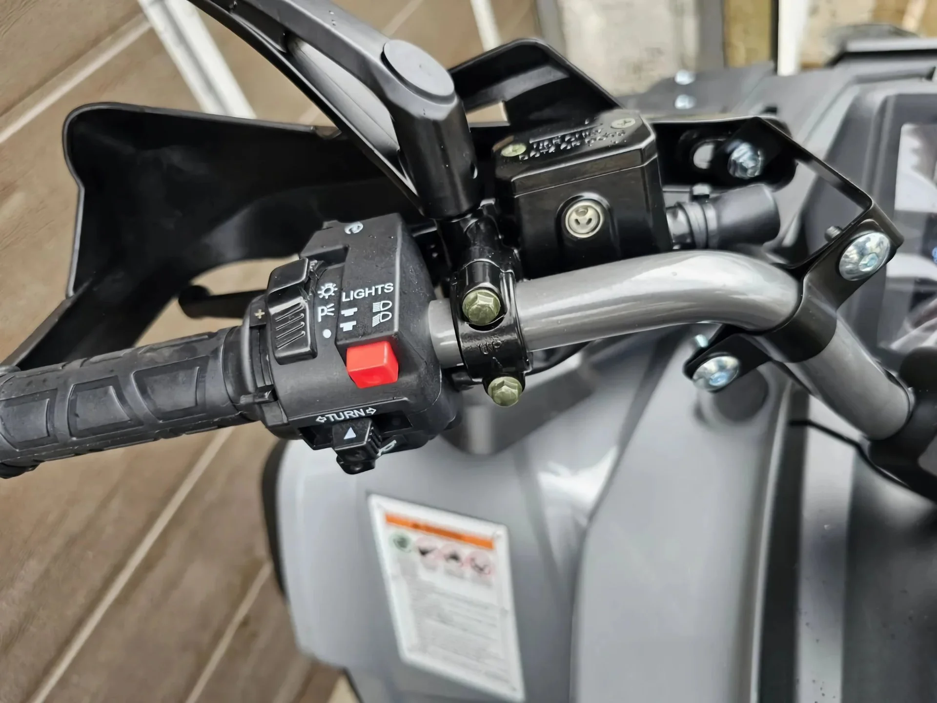 Квадроцикл Mikilon Hammer 200L Pro «Серый» - миниатюра 10