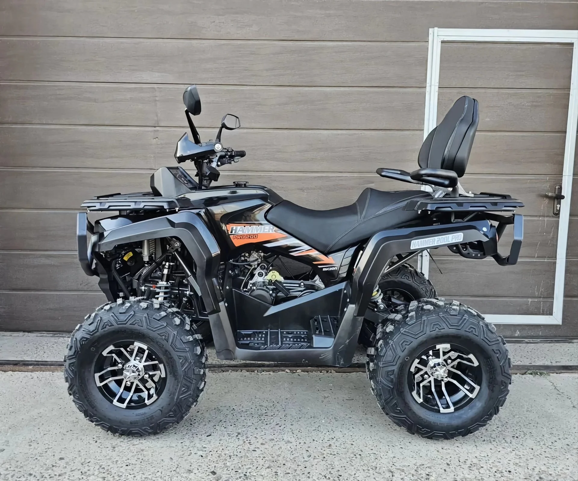 Квадроцикл Mikilon Hammer 200L Pro «Черный» - миниатюра 2