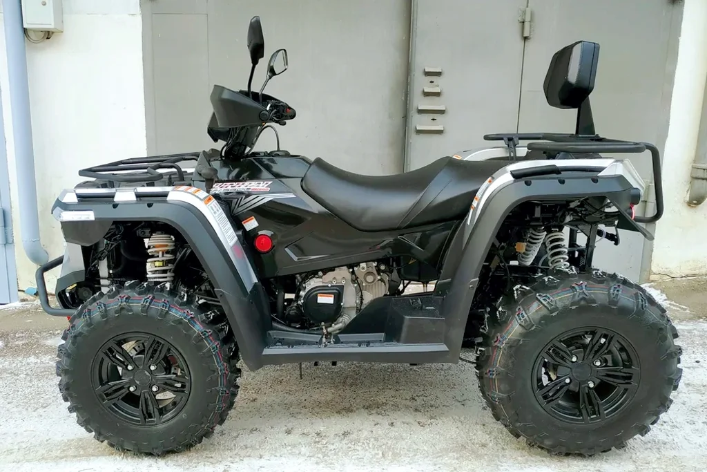 Квадроцикл Linhai-Yamaha M550L 4x4 «Черный» - миниатюра 2