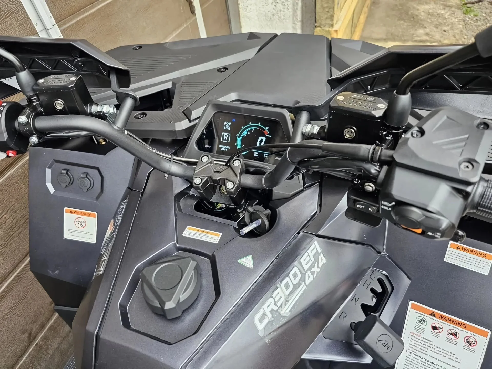 Квадроцикл Apollo 400 EFI EPS 4x4 «Черный» - миниатюра 10