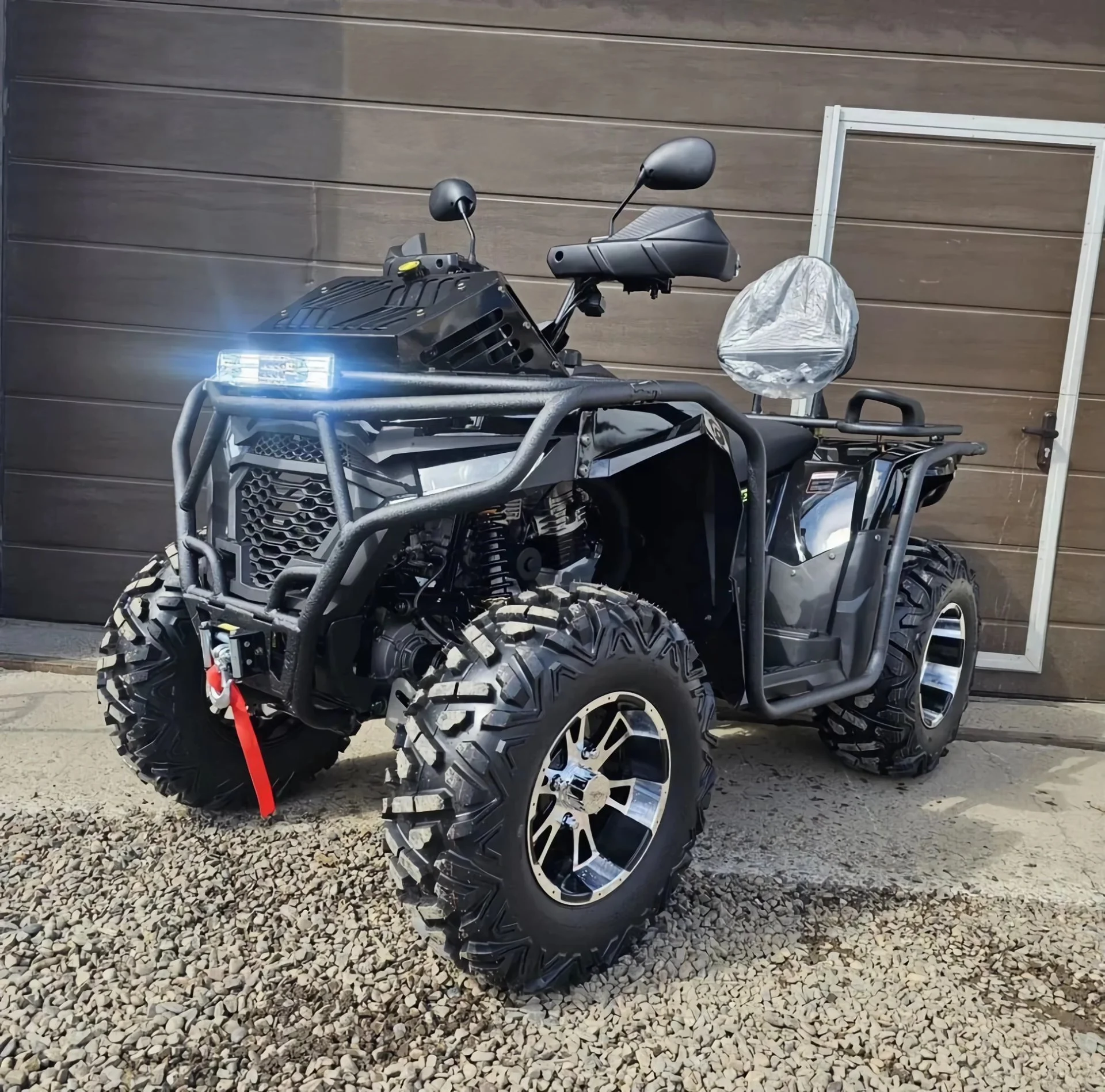 Квадроцикл Loncin Sumahao 400 EFI EPS 4WD «Черный» - изображение 1