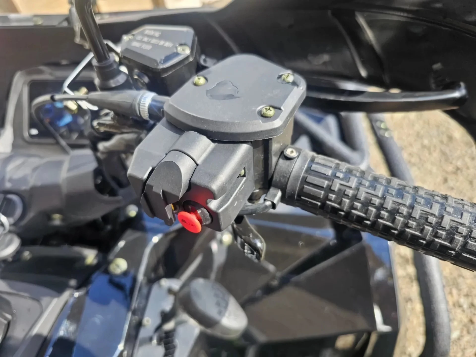 Квадроцикл Loncin Sumahao 400 EFI EPS 4WD «Черный» - миниатюра 12