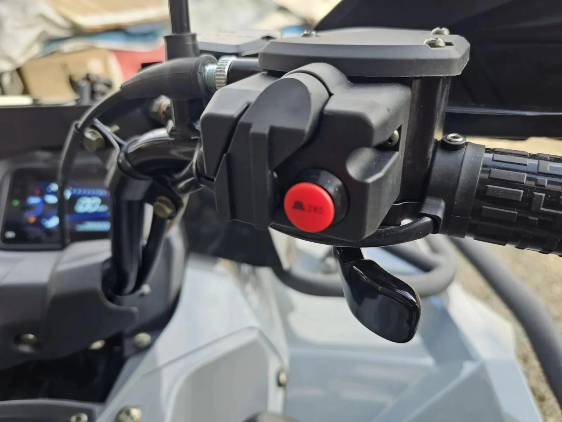 Квадроцикл Loncin Sumahao 400 EFI EPS 4WD «Серый» - миниатюра 13