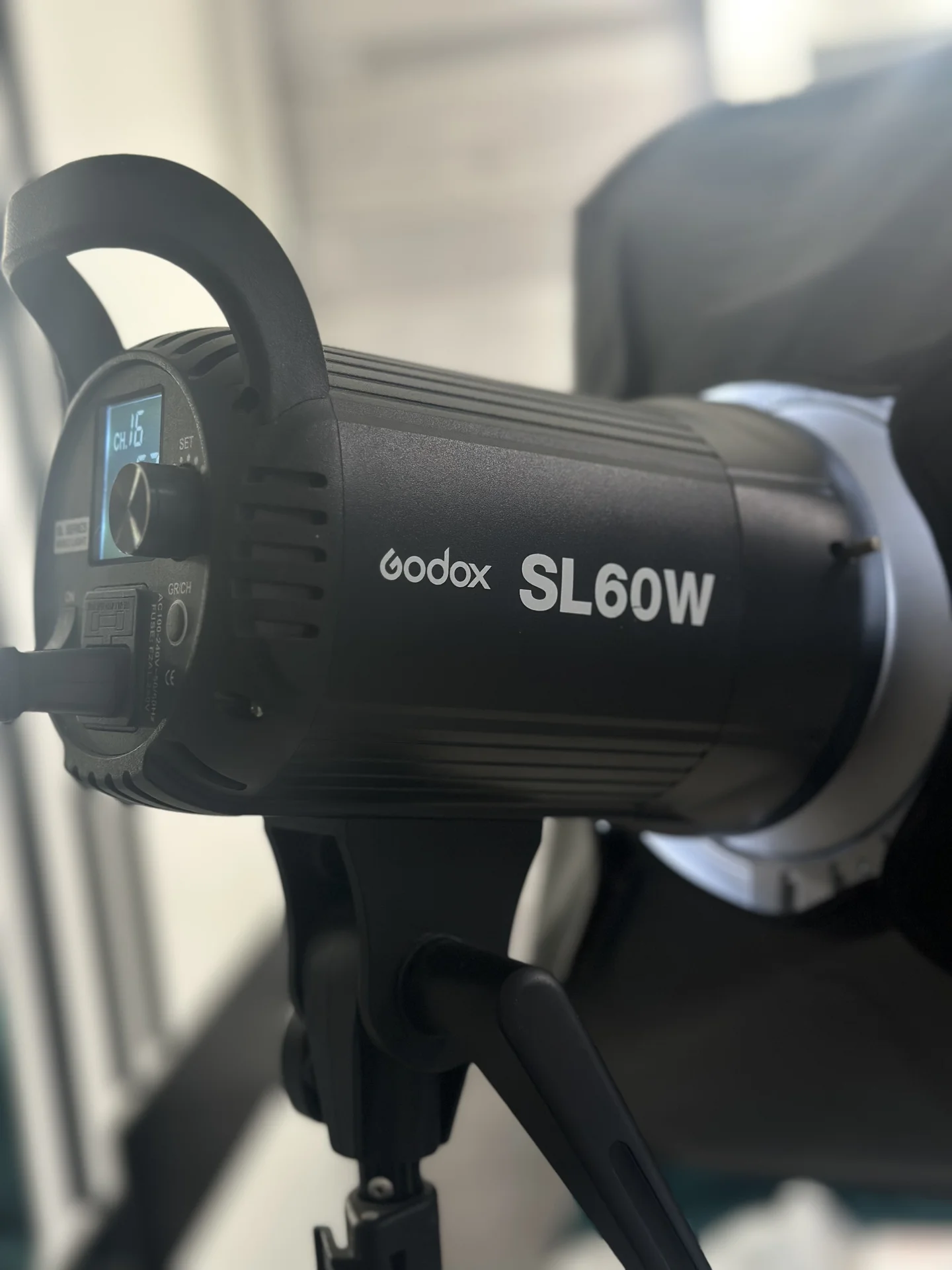 Godox SL60W + софтбокс 60x60 + стойка 280 см - миниатюра 9