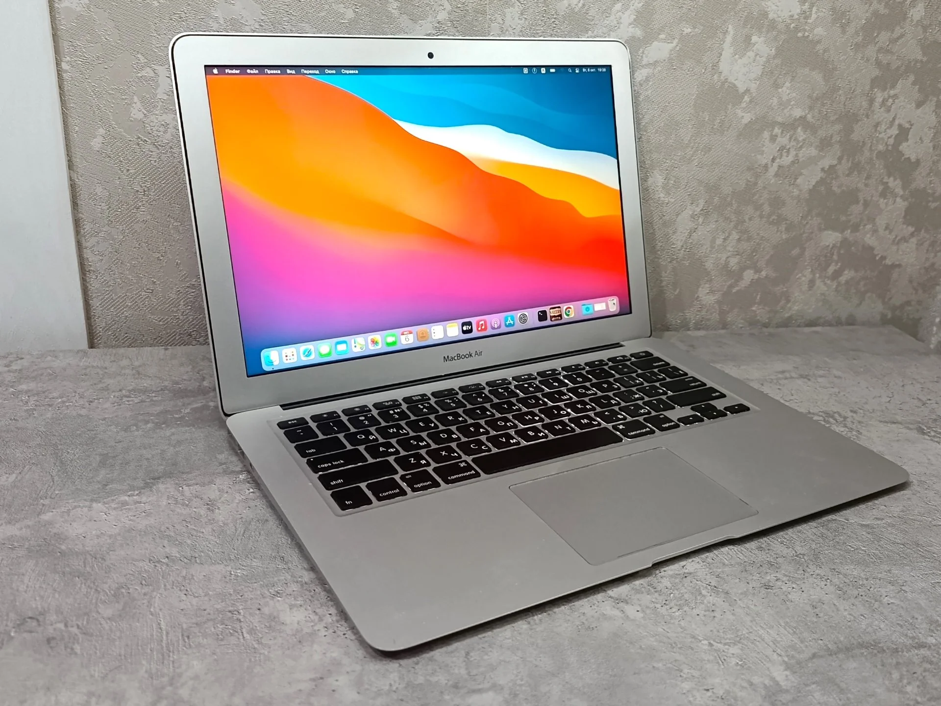 Apple Macbook AIR - миниатюра 3