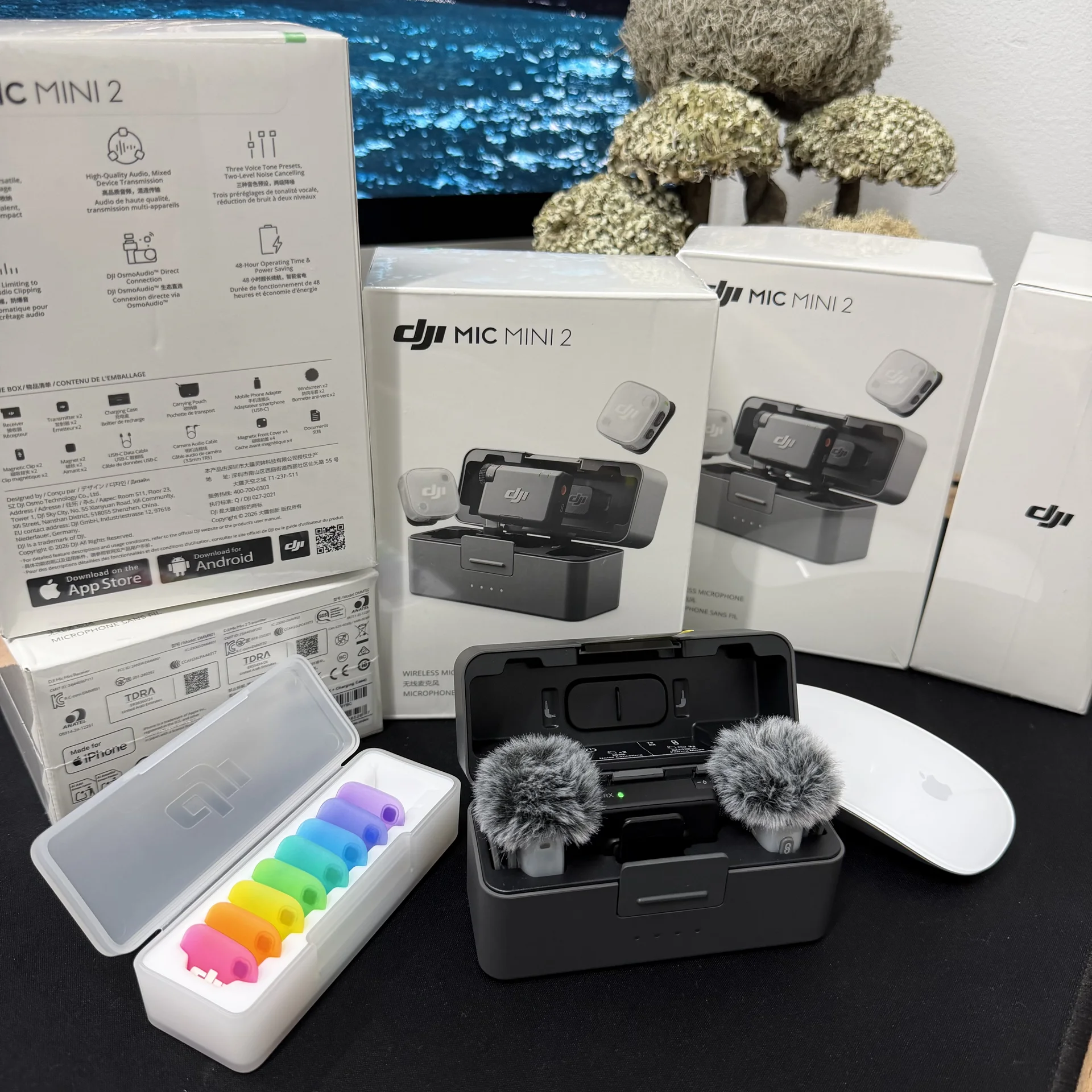 DJI Mic Mini (2TX + 1RX + Charging Case)+Накладки - миниатюра 2