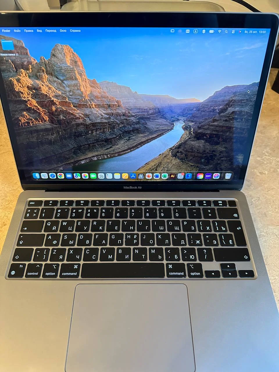 Apple Macbook Air 13,3 2020 M1 8gb 512gb - изображение 1