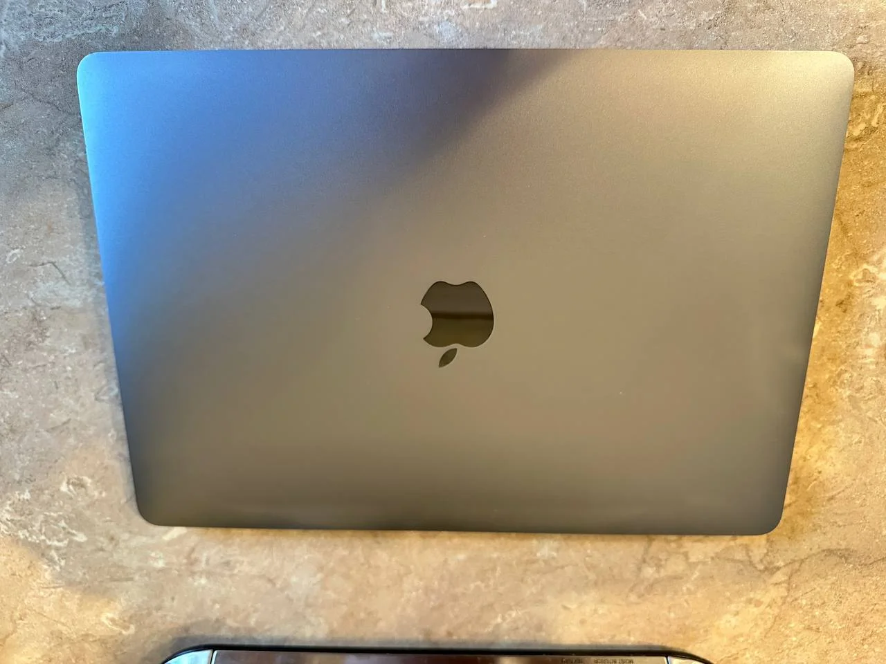 Apple Macbook Air 13,3 2020 M1 8gb 512gb - миниатюра 4