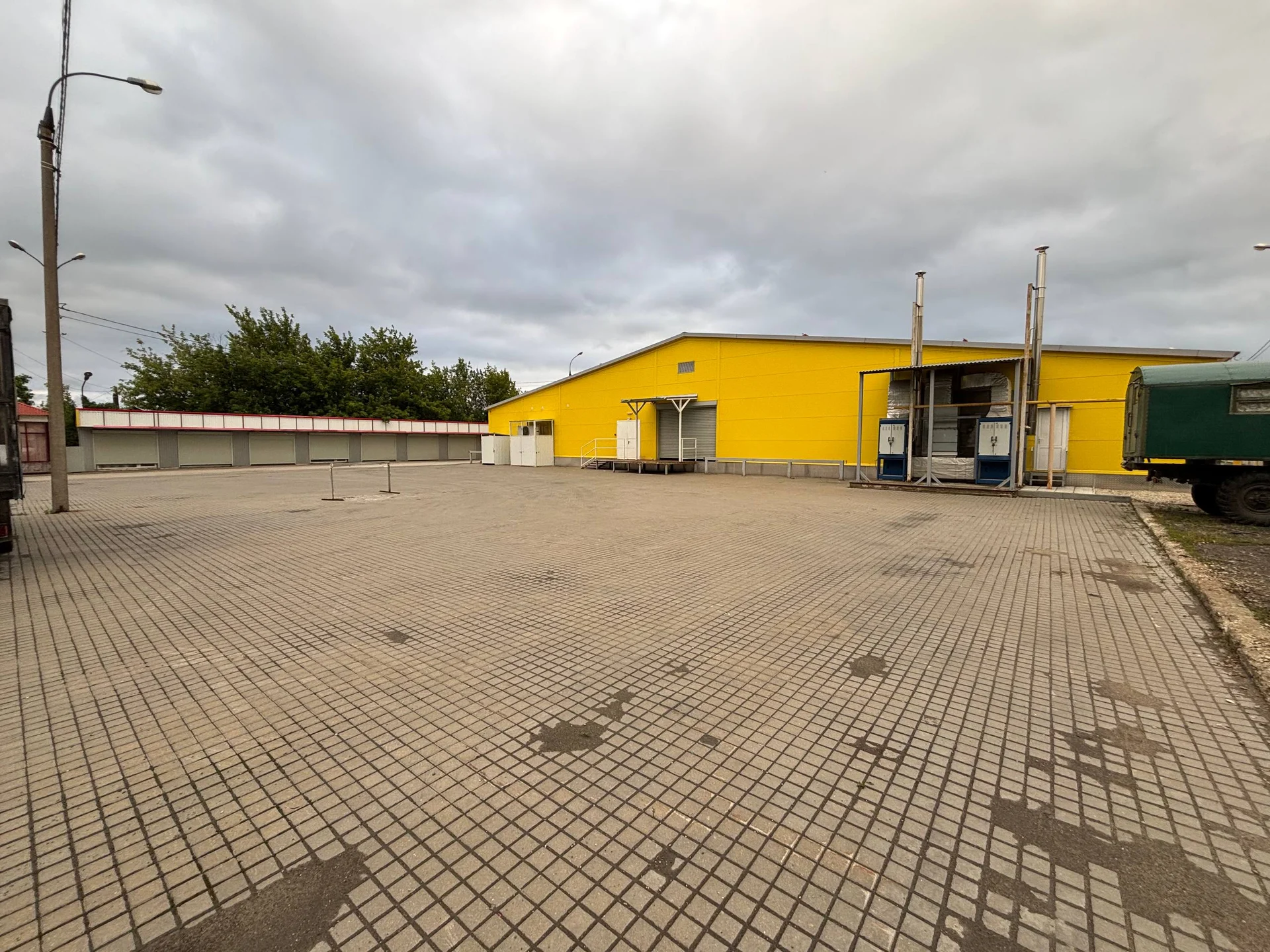 Коммерческое помещение в аренду, 416 м² - миниатюра 12
