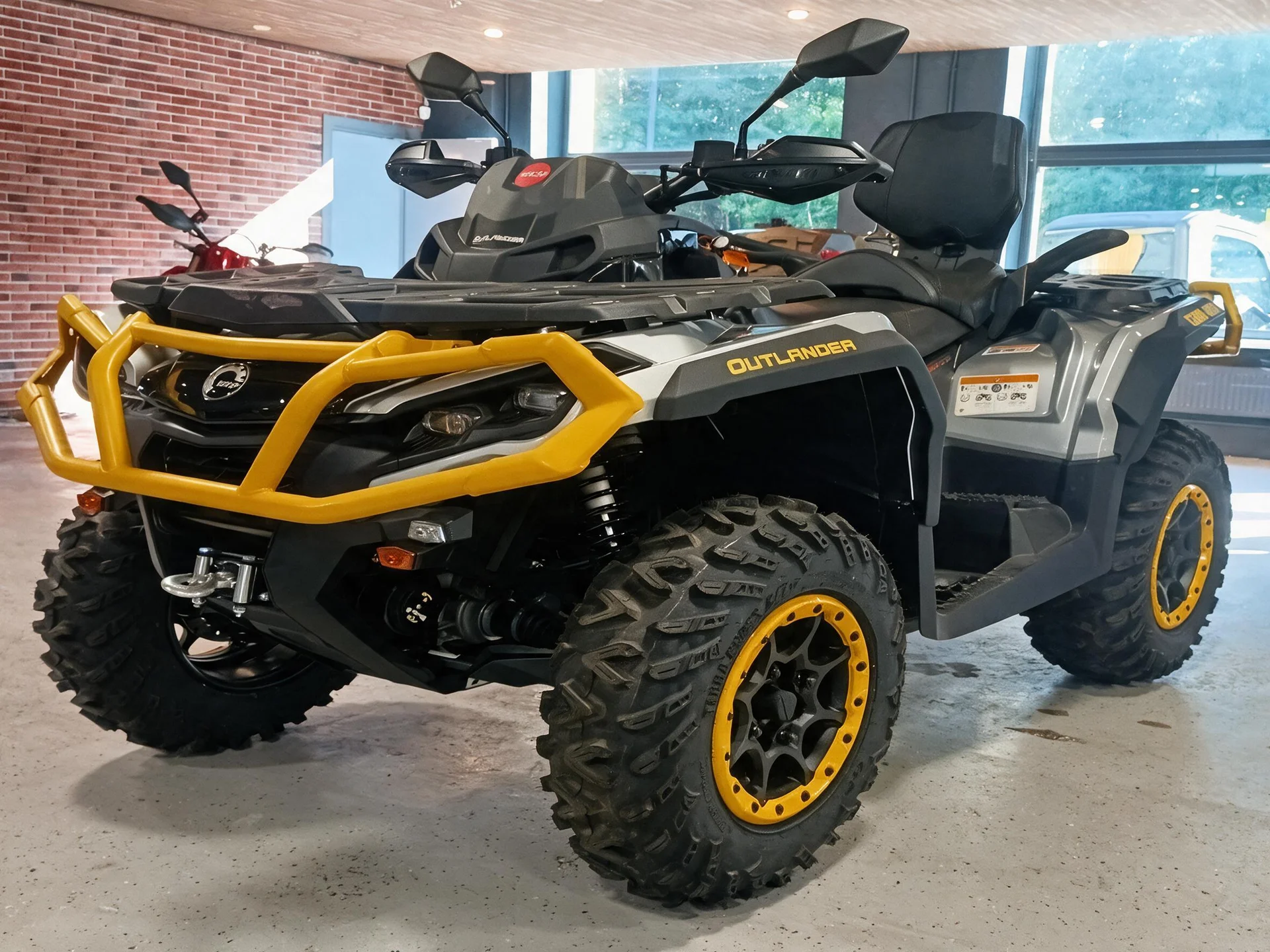 BRP Can-Am Outlander MAX XT 650 T, 2024 - миниатюра 2