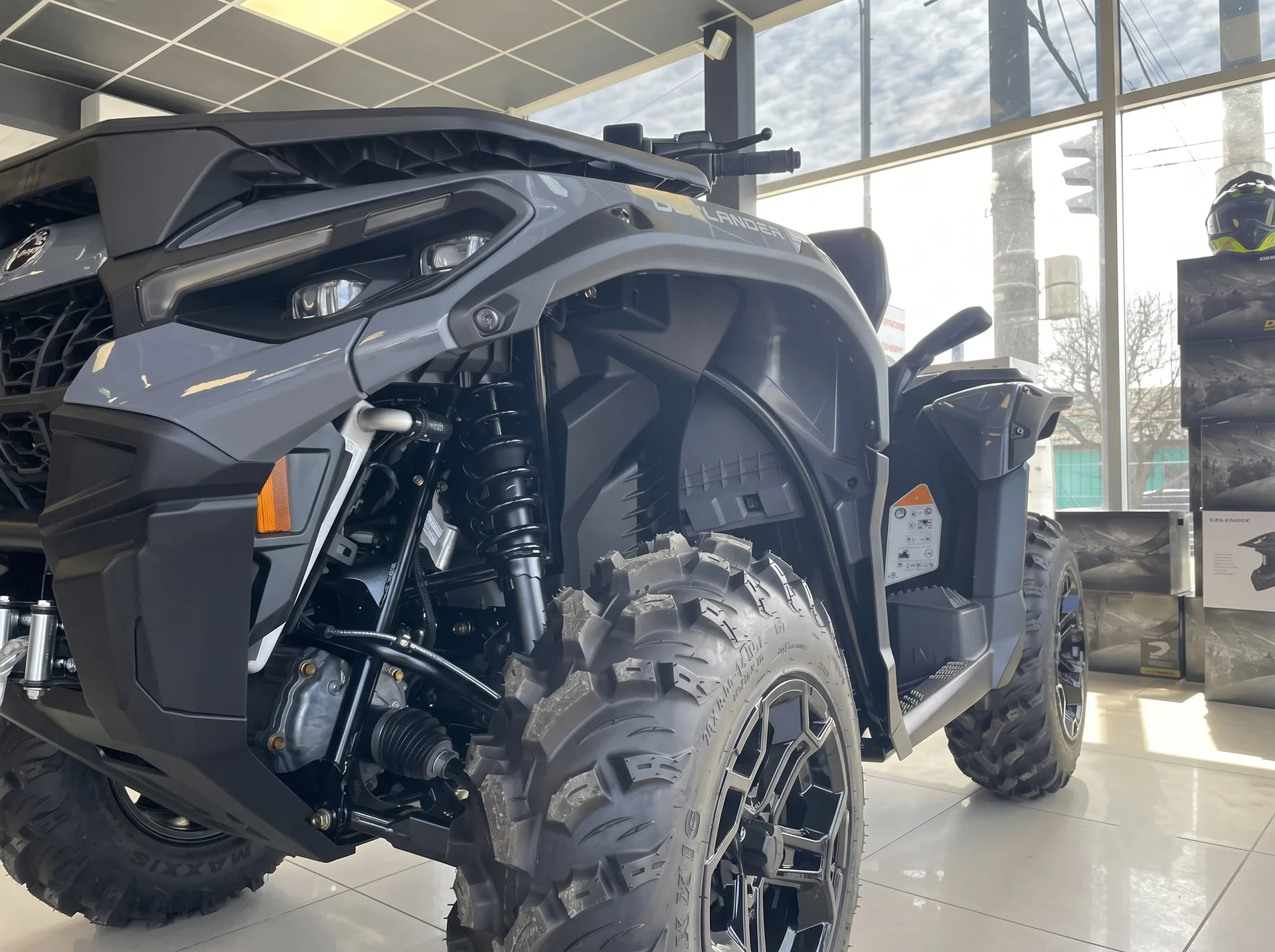 BRP Can-Am Outlander DPS 1000R, 2022 - миниатюра 3