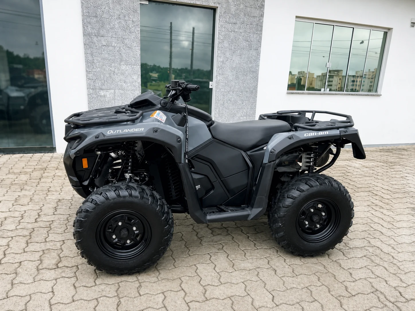 BRP Can-Am Outlander 700, 2024 - миниатюра 2