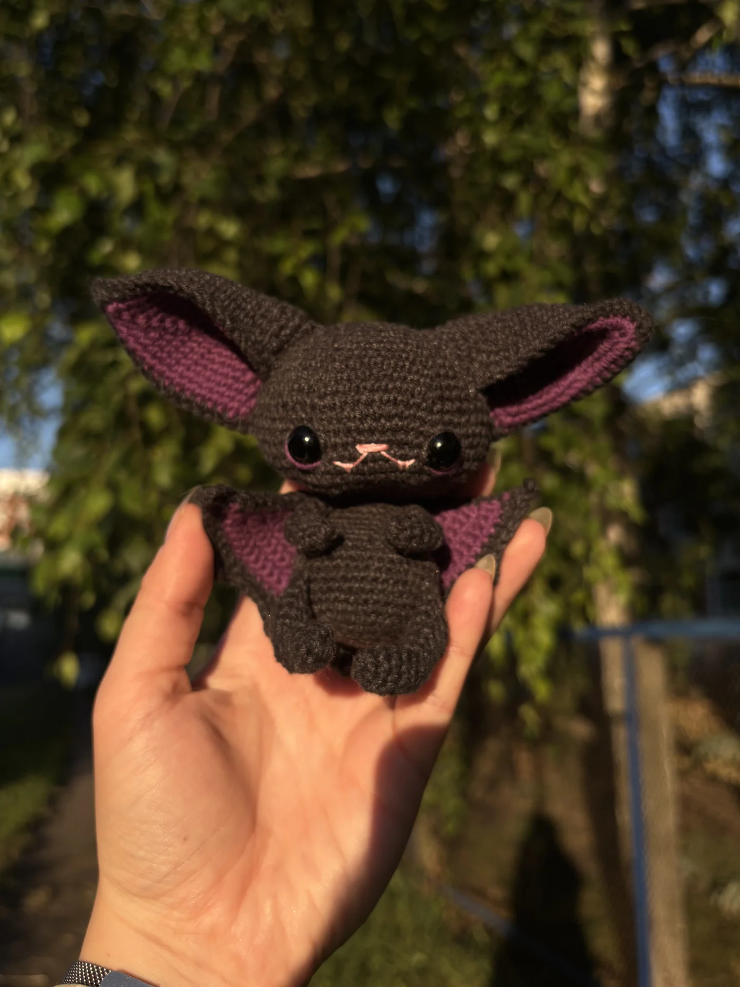 Вязаная игрушка «Летучая мышка» - изображение 1