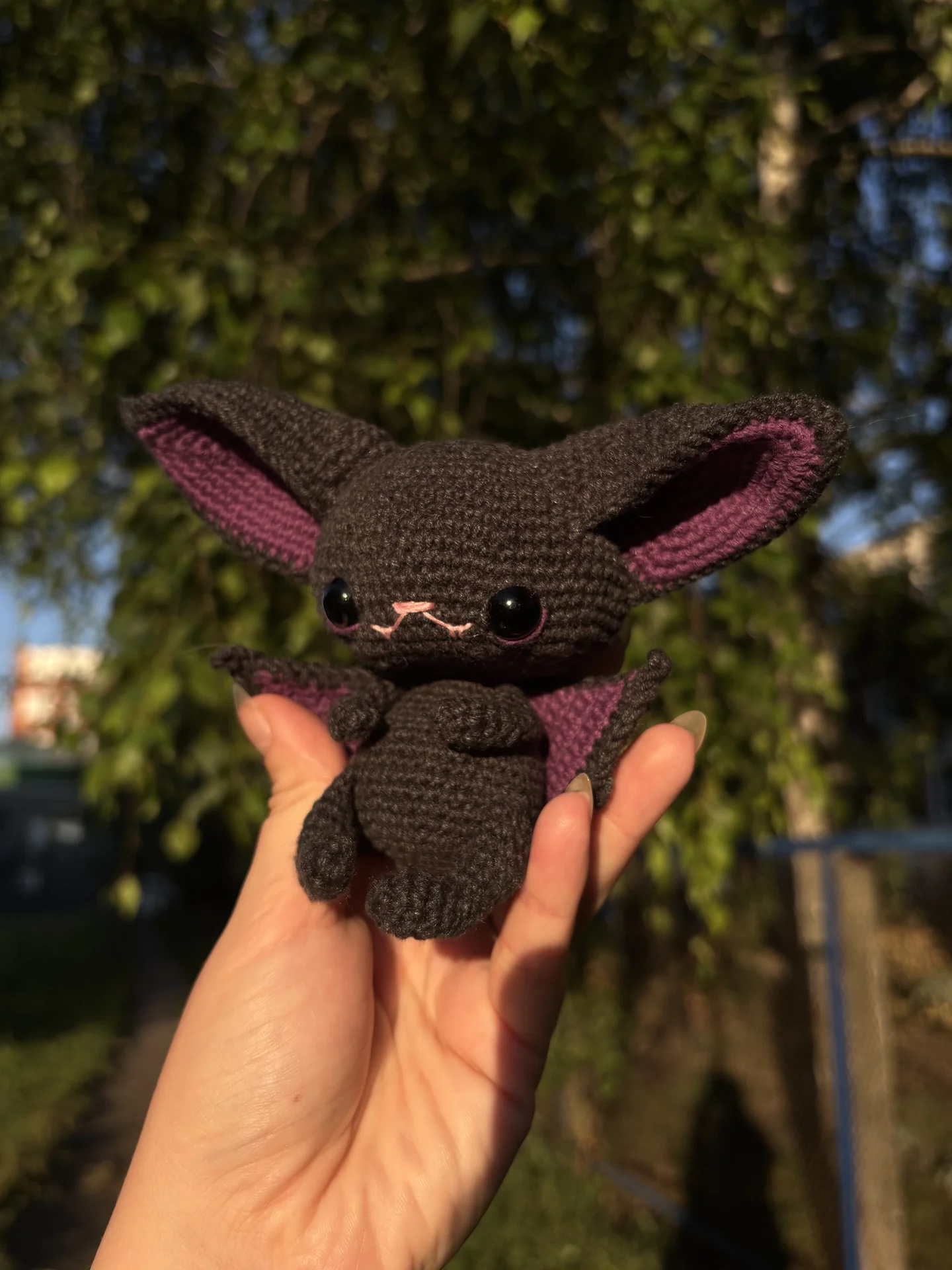 Вязаная игрушка «Летучая мышка» - миниатюра 2