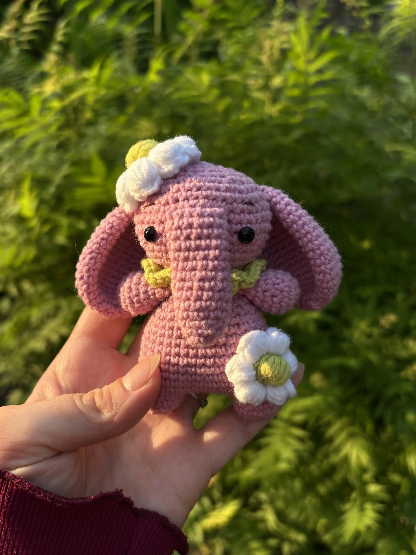 Вязаные игрушки «Дамбо» и розовый слоник - миниатюра 2