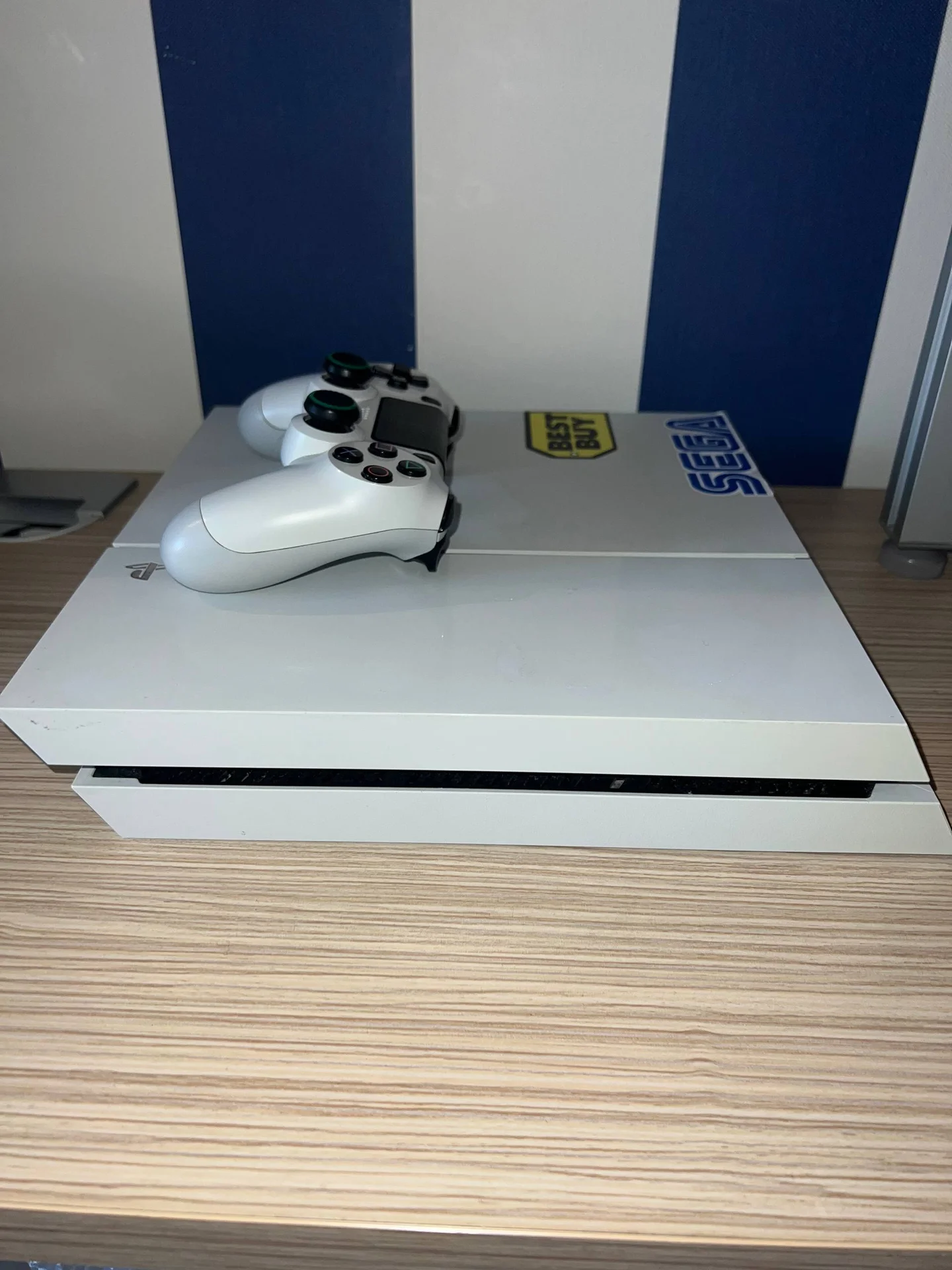 sony playstation 4 - миниатюра 4