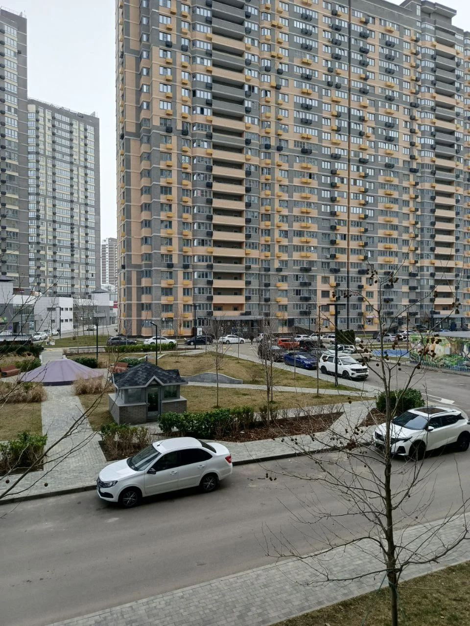 1 комн кв-ра 38кв.м. Краснодар, Мачуги 166Ак.2 - миниатюра 7