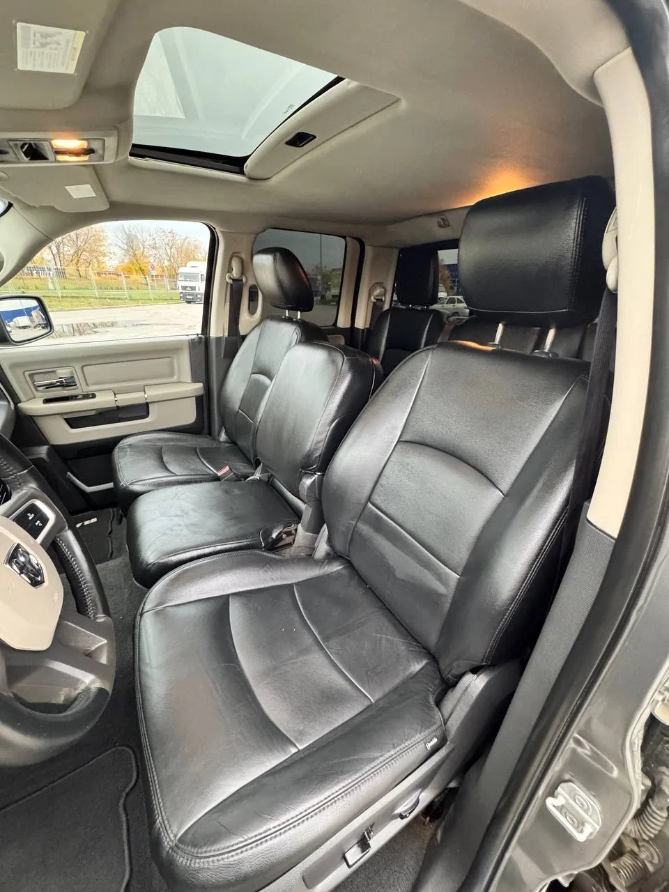 Dodge Ram, 2011 - миниатюра 8