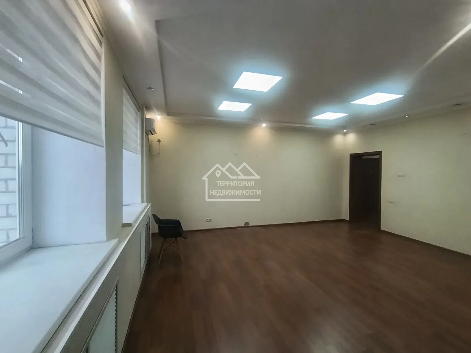 Офисное помещение, 28.5 м² ул.Александра Матросова 1 к2 ст6 - миниатюра 2