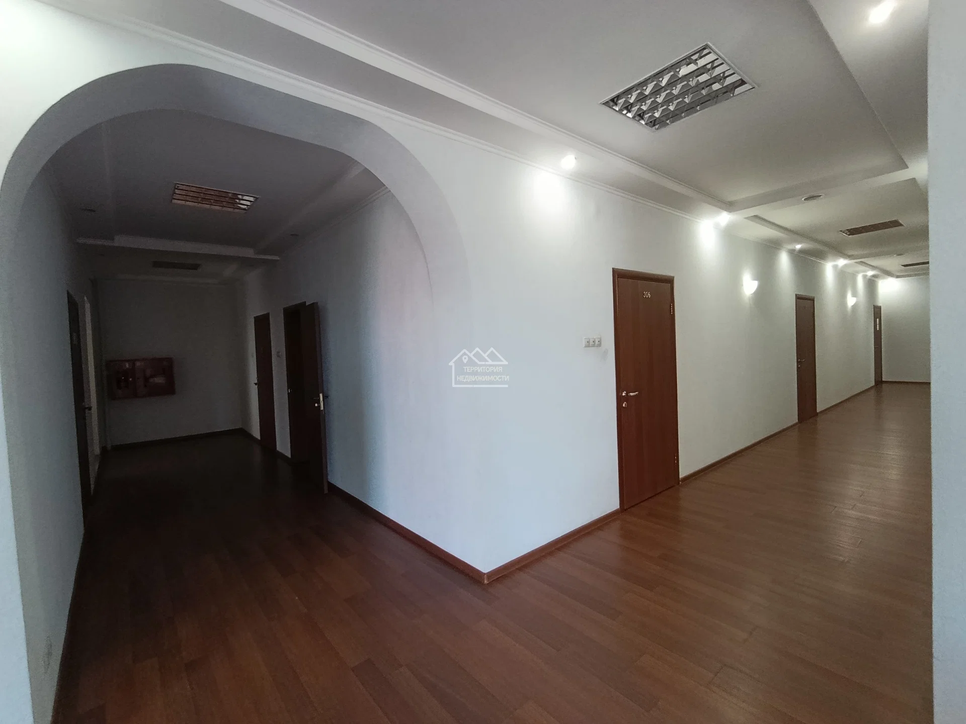 Офисное помещение, 28.5 м² ул.Александра Матросова 1 к2 ст6 - миниатюра 8